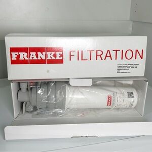 Franke Kitchen Systems Lightwt Water Filter Unit #FRCNSTR100 W/FRC06 Filter NEW